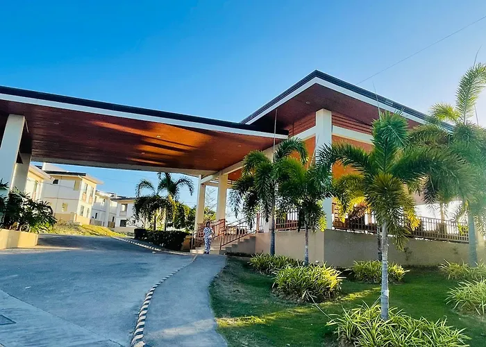 Haralds Air In Casamira Naga Bed & Breakfast *